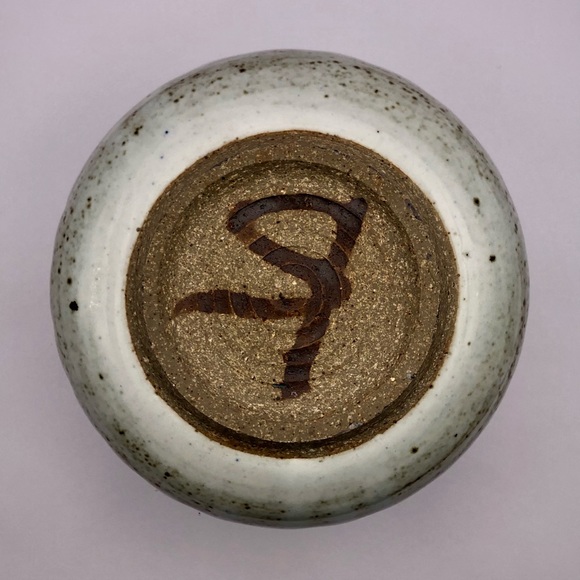 [vintage] Artist Signed Pottery Bowl Dish - Picture 9 of 13